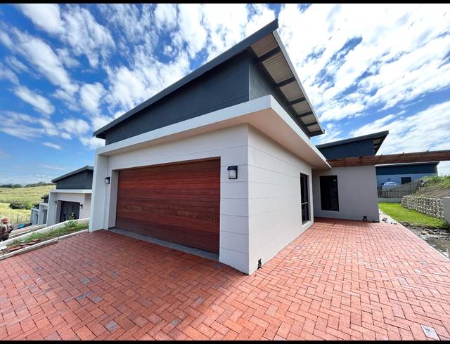 3 BEDROOM HOUSE FOR SALE IN PALM LAKES ESTATE